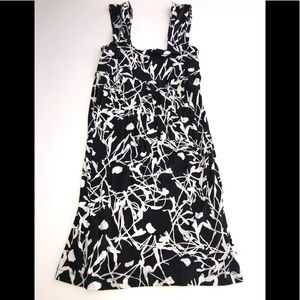 Ann Taylor loft Floral knot dress m